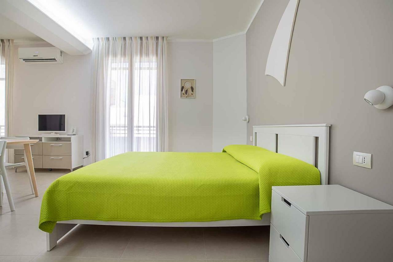 Le Vele B&B อาโวลา ภายนอก รูปภาพ